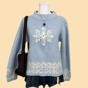 90s Blue and white snowflake sweater